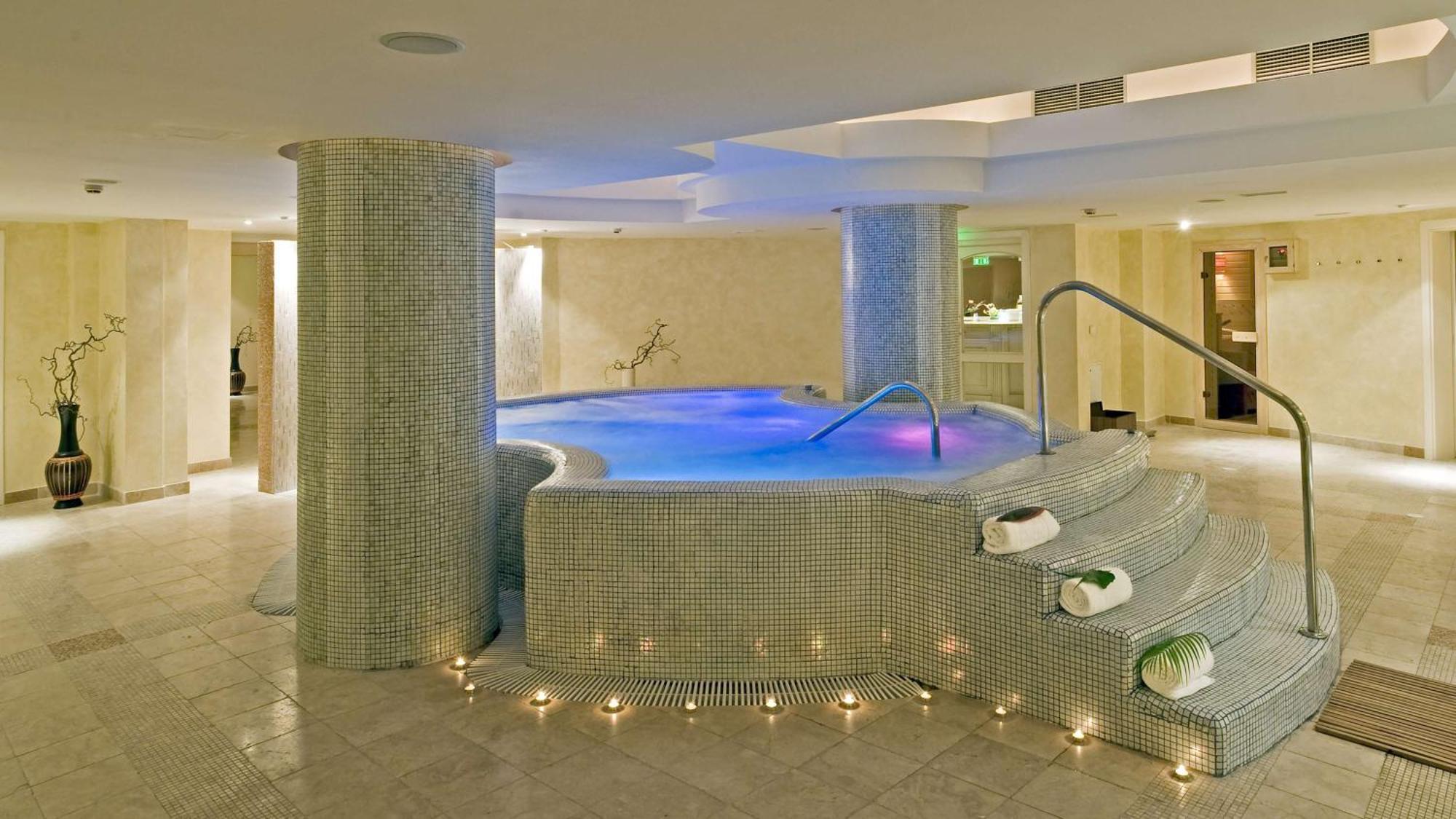 Hotel Hilton Sibiu Extérieur photo
